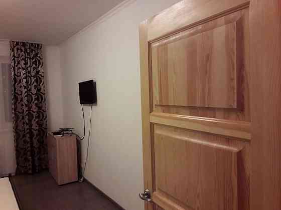 Оренда Квартира 2-кімнатна, 6/22 поверх на Панельная ул., 7 Киев