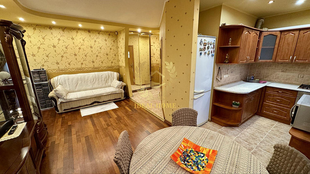 Продаж Квартира 3-кімнатна на Ереванская ул., 13 Київ - фото 2