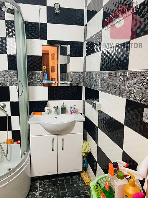 Продаж двокімнатної квартири по вул.Добрянського Ужгород - фото 9