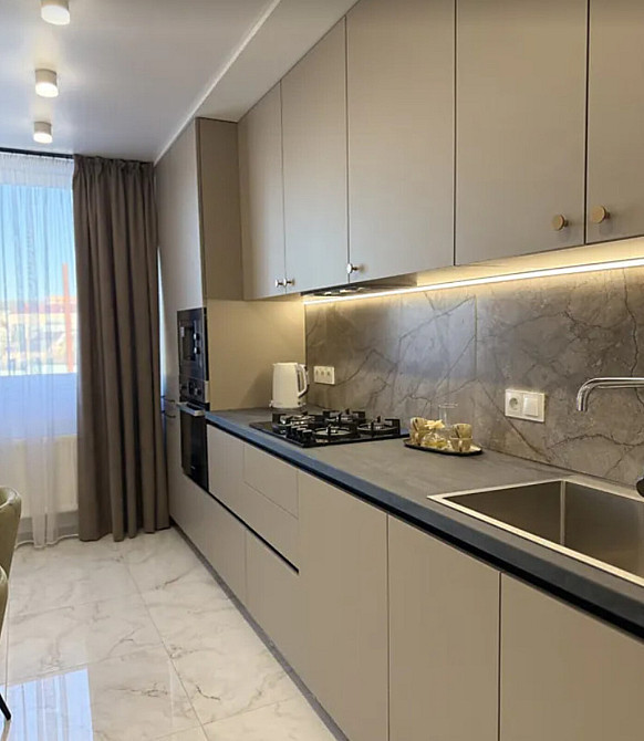 Продаж Квартира 3-кімнатна, 4/9 поверх на вул. Пирогова Тернопіль - фото 2