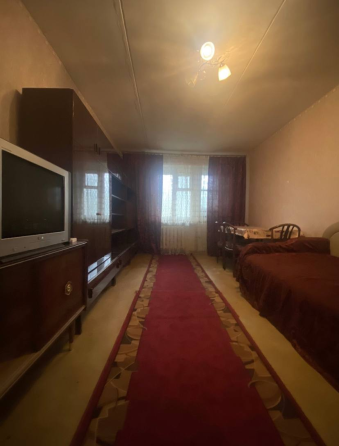 Продам двухкомнатную квартиру на Щорса. Odessa