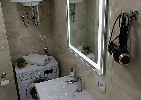 Продаж Квартира 3-кімнатна, 13/25 поверх на Польова вул., д. 73 Kiev