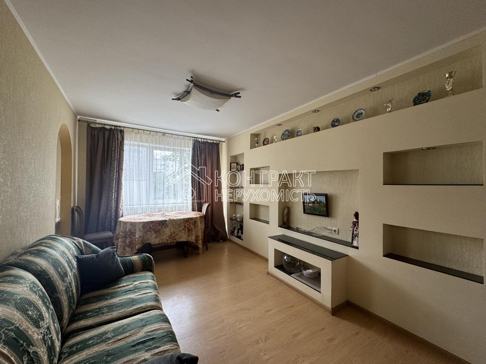 Продаж Квартира 3-кімнатна, 4/5 поверх на вул. Каденюка Харків - фото 1