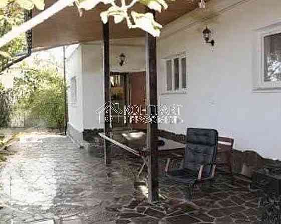 Продаж Будинок 6-кімнатний на вул. Польова 