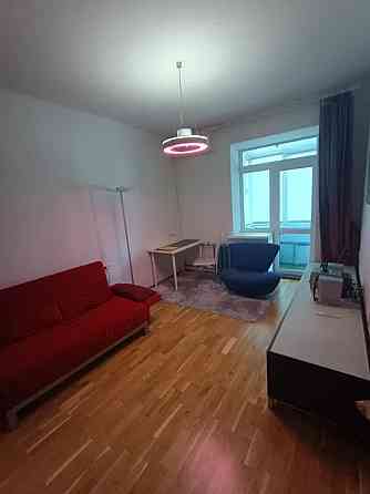 Оренда Квартира 1-кімнатна, 4/4 поверх на Кирилівська, 2 Kiev