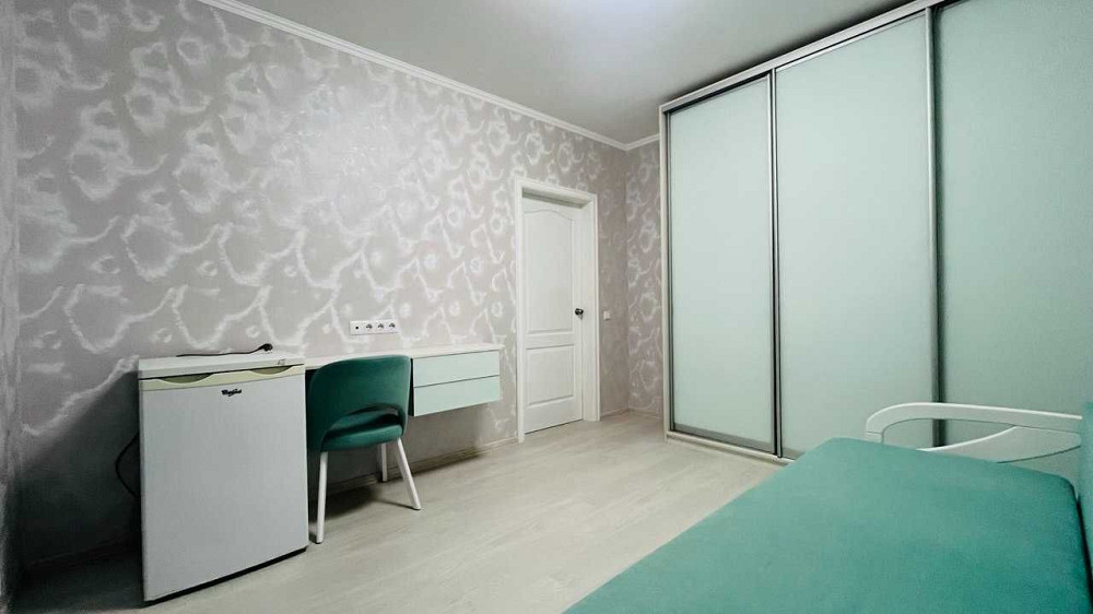 Продаж Квартира 3-кімнатна, 1/12 поверх на Заболотного Академіка вул., д. 88 Київ - фото 2