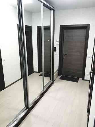 Оренда Квартира 2-кімнатна, 17/25 поверх на ул. Анны Ахматовой, 30 Київ