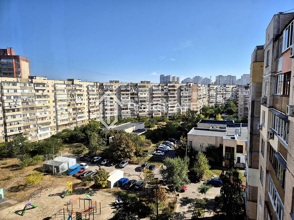 Продаж Квартира 3-кімнатна, 9/10 поверх на вул. Милославская Київ - фото 13