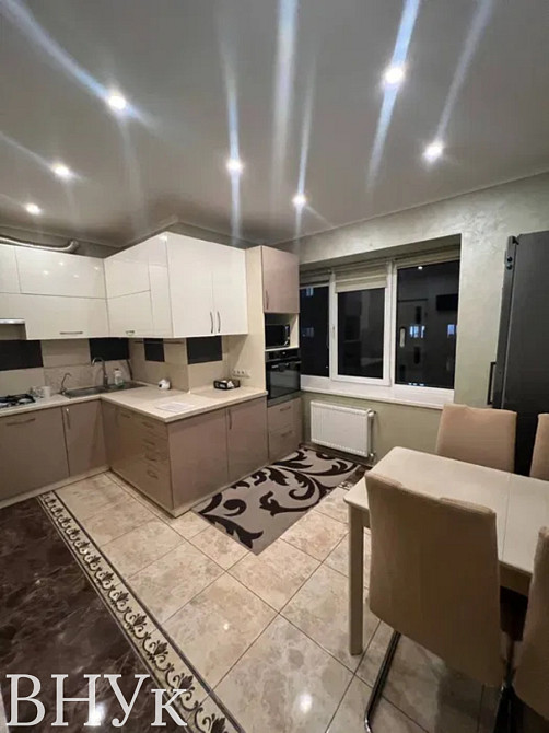 Продаж Квартира 3-кімнатна, 6/10 поверх на вул. Вернадського Львів - фото 13