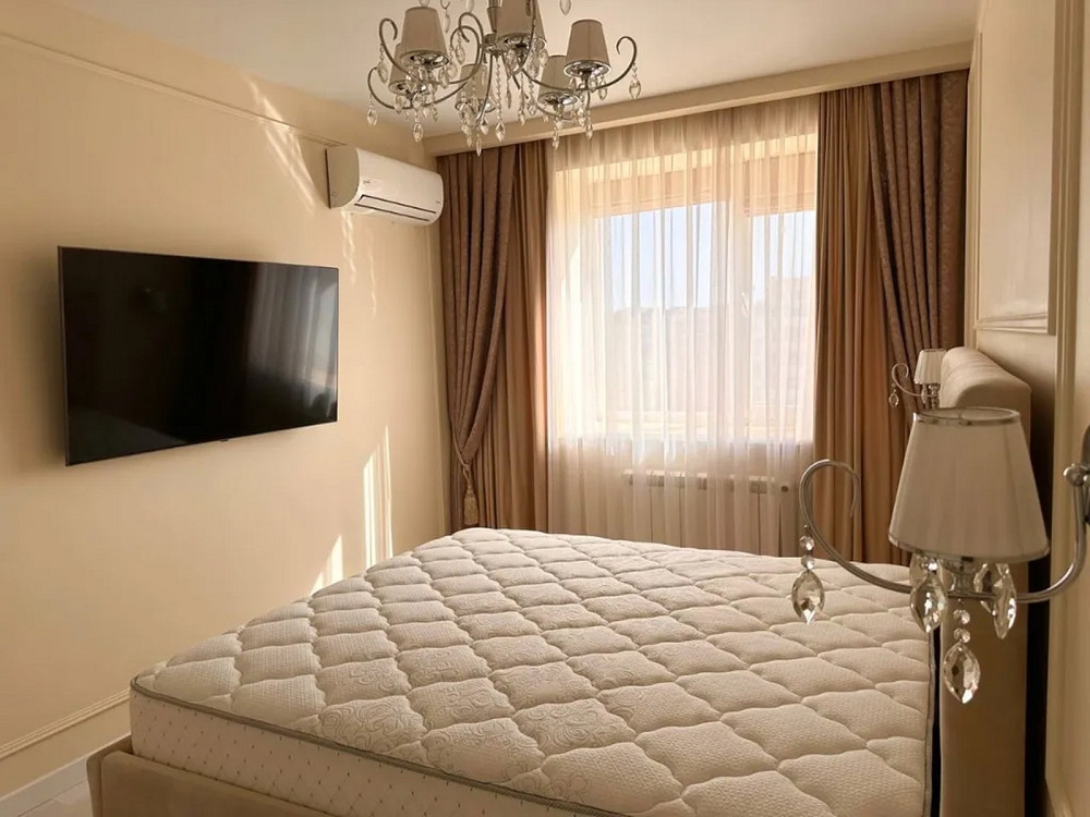 Продаж Квартира 2-кімнатна, 12/12 поверх на Владимирская ул., 1 Дніпро - фото 8