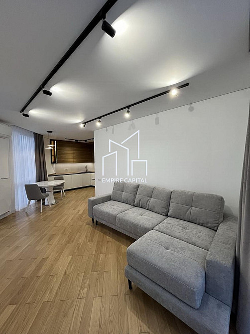 Продаж Квартира 2-кімнатна, 14/22 поверх на вул. В'ячеслава Чорновола Львів - фото 1