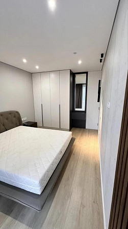 Продаж 2к Квартира 70 кв.м Зелена вул. Львов - изображение 6