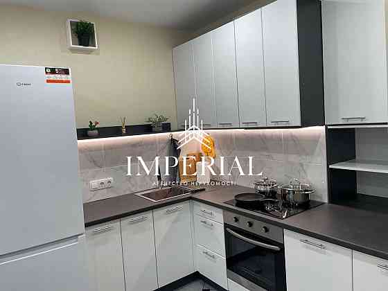 Продаж Квартира 1-кімнатна, 23/25 поверх на вул. Всеволода Змієнка Київ