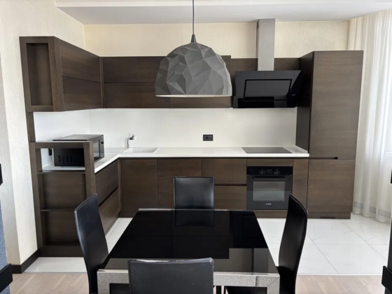 Оренда Квартира 3-кімнатна, 19/25 поверх на вул. Генерала Шаповала, 2 Киев