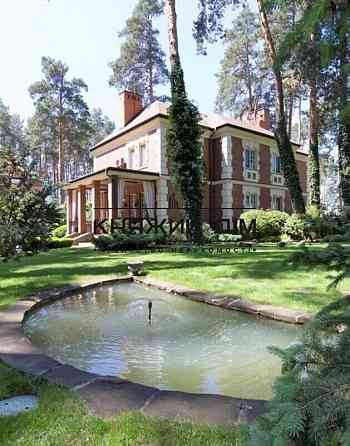 Оренда без комісії 3-х поверхового будинку в англійському стилі Романків. №139305 