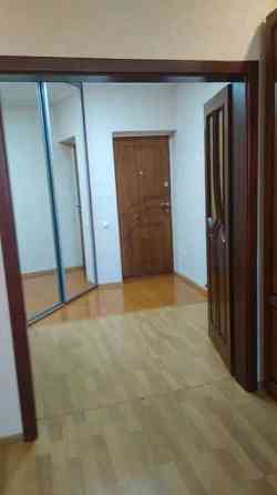 Оренда Квартира 1-кімнатна, 12/25 поверх на пр. Николая Бажана Kiev