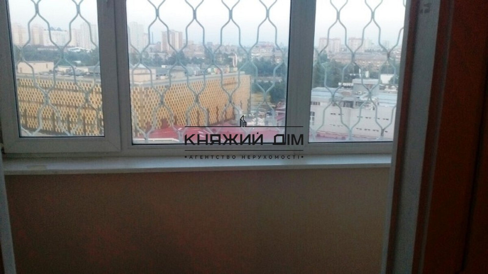 Оренда Квартира 3-кімнатна, 12/12 поверх на Малышко Андрея ул. Киев - изображение 16