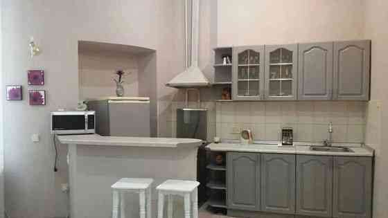 Оренда Квартира 1-кімнатна, 5/6 поверх на ул. Костельная, 6 Київ