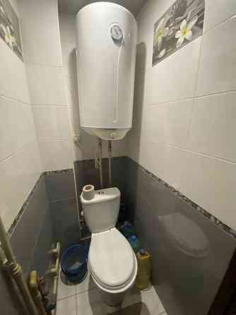 Продаж Квартира 2-кімнатна, 8/9 поверх на Осенняя ул., 9А Дніпро