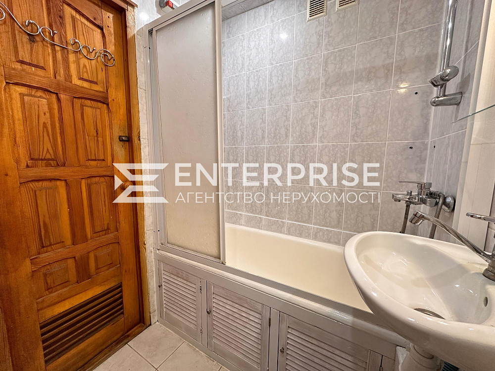 Продаж Квартира 3-кімнатна, 5/5 поверх на вул. Зодчих Киев - изображение 7