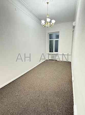 Оренда Будинок 4-кімнатний на Антоновича вул., 10А Киев