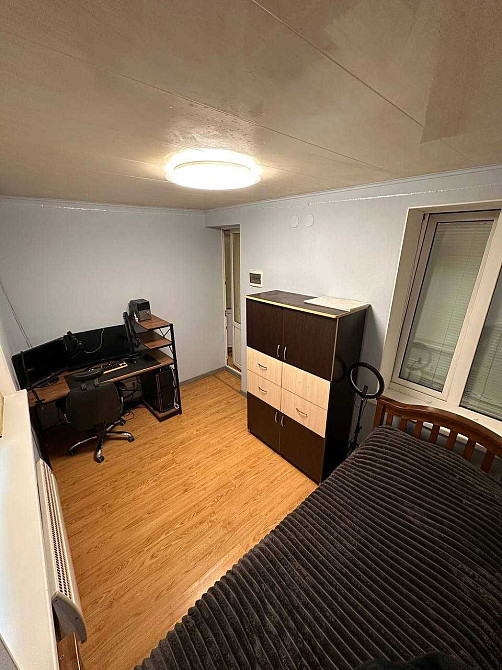 Продаж Квартира 3-кімнатна, 1/5 поверх на Соборності вул., д. 17 Київ - фото 1