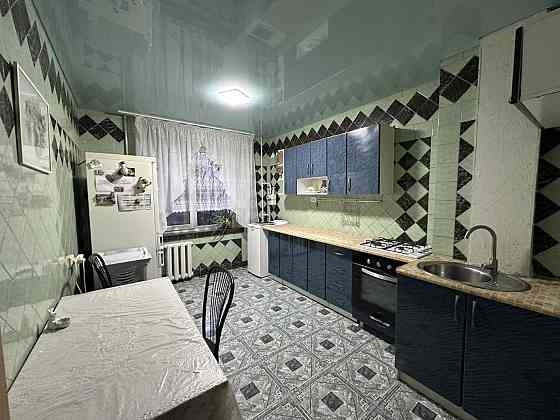 Продаж Квартира 3-кімнатна, 5/9 поверх на Каруны ул., 45 Дніпро