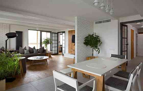 Продаж Квартира 3-кімнатна, 17/24 поверх на Голосіївський вул., д. 58 Kiev