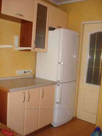 Оренда Квартира 3-кімнатна, 9/10 поверх на ул. Александра Бойченко Киев