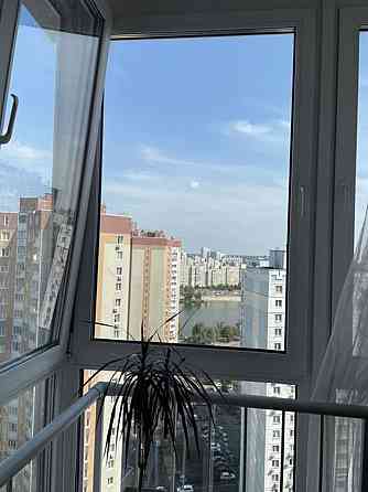 Оренда Квартира 1-кімнатна, 20/25 поверх на Драгоманова, 2 Киев