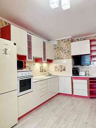 Оренда Квартира 1-кімнатна, 7/11 поверх на Харківське шосе, 190 Киев