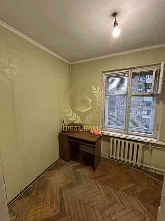 Продаж Квартира 2-кімнатна на Перемышльская ул., 1Б Київ