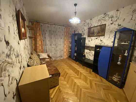 Оренда Квартира 3-кімнатна на ул. Оболонская, 13-15 Київ