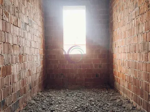 Продаж 2-поверховий   300 кв.м 5 кімн. на Буковинська вулиця  - фото 1