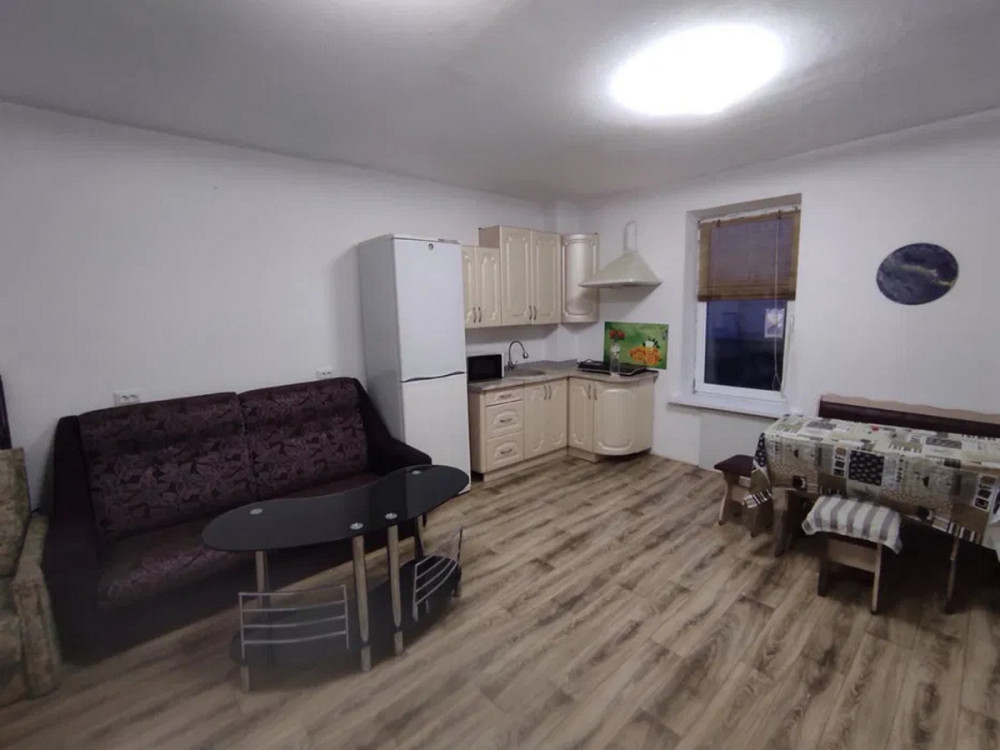 Оренда Квартира 2-кімнатна, 1/2 поверх на Повітрофлотська, 86в Київ - фото 1