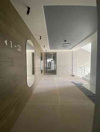 Продаж Квартира 2-кімнатна, 2/5 поверх на Проспект Чорноморський Одеса