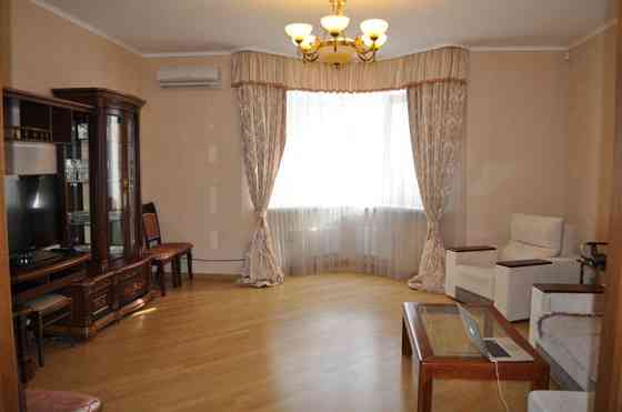 Здається 3-х кімнатна в новобудові на Печерську. Код об'єкта 1168777 Kiev