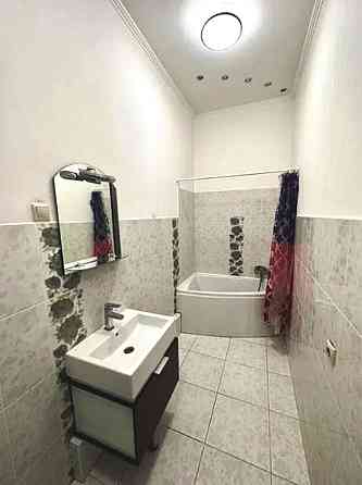 Прекрасная квартира в центре Одессы возле легендарной Потемкинской лестницы Одеса