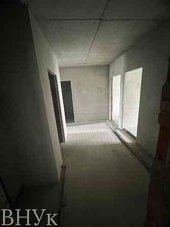 Продаж Квартира 3-кімнатна, 3/5 поверх на вул. Роксоляни L'viv