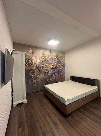 Продаж Квартира 1-кімнатна, 19/28 поверх на вул. Каманіна Одеса