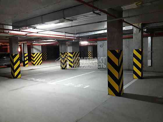 Продаж комерційне приміщення на вул. Мінська Kharkiv