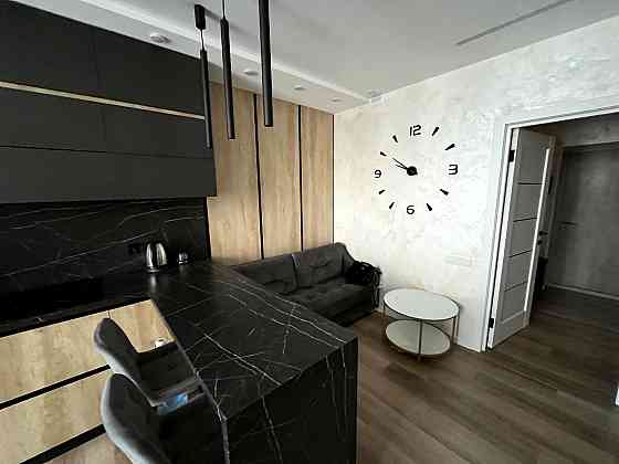 Продаж Квартира 2-кімнатна, 6/34 поверх на Заболотного Академіка вул., д. 1-Б Kiev