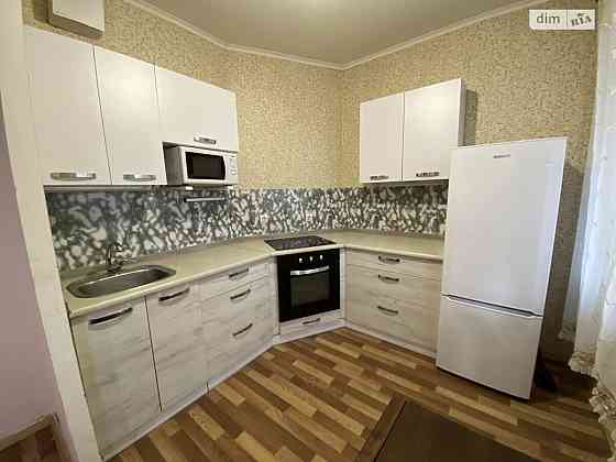 Оренда Квартира 1-кімнатна, 11/25 поверх на Чавдар, 34 Киев