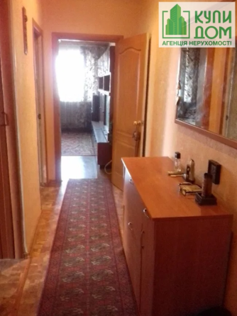 Продається 3-х кімнатна квартира біля ТЦ Плазма Кропивницький