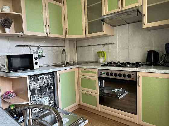 Оренда Квартира 2-кімнатна, 4/7 поверх на Саксаганського, 85/23 Київ