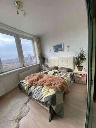 Оренда Квартира 3-кімнатна, 16/18 поверх на просп. Валерія Лобановського, 150 Київ