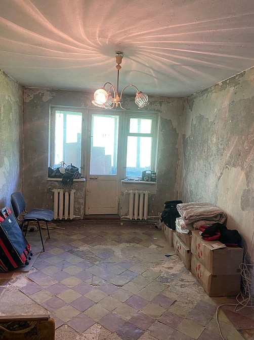 Продаж Квартира 1-кімнатна, 5/5 поверх на Батумская ул., 26 Дніпро - фото 1