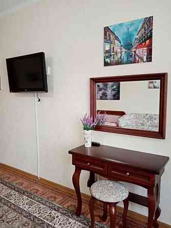 Оренда Квартира 1-кімнатна, 8/25 поверх на Олени Пчілки, 2б Kiev