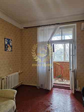 Кімната 20 м² з балконом, Берегового Київ