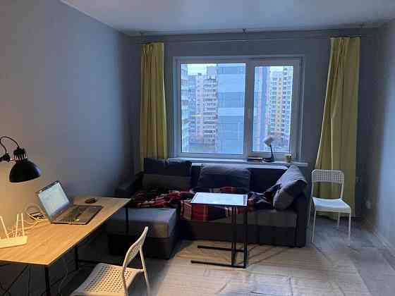 Оренда Квартира 1-кімнатна, 11/27 поверх на Вишняківська, 2 Kiev